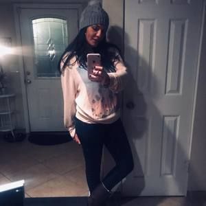 Meet your Posher, Ramona